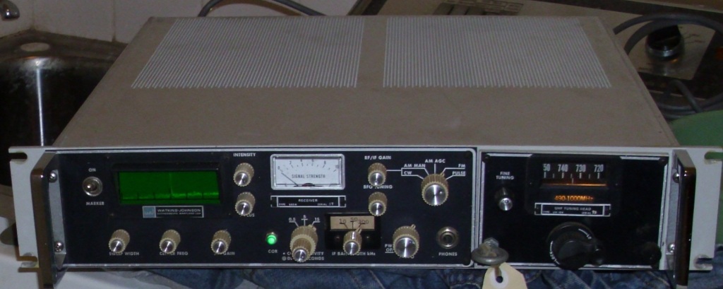 WJ565 receiver (490-1000 mhz)